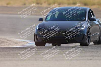 media/Sep-20-2025-Extreme Speed (Sat) [[1fcc23683c]]/Orange (Mid Intermediate)/Session 3 (Offramp)/